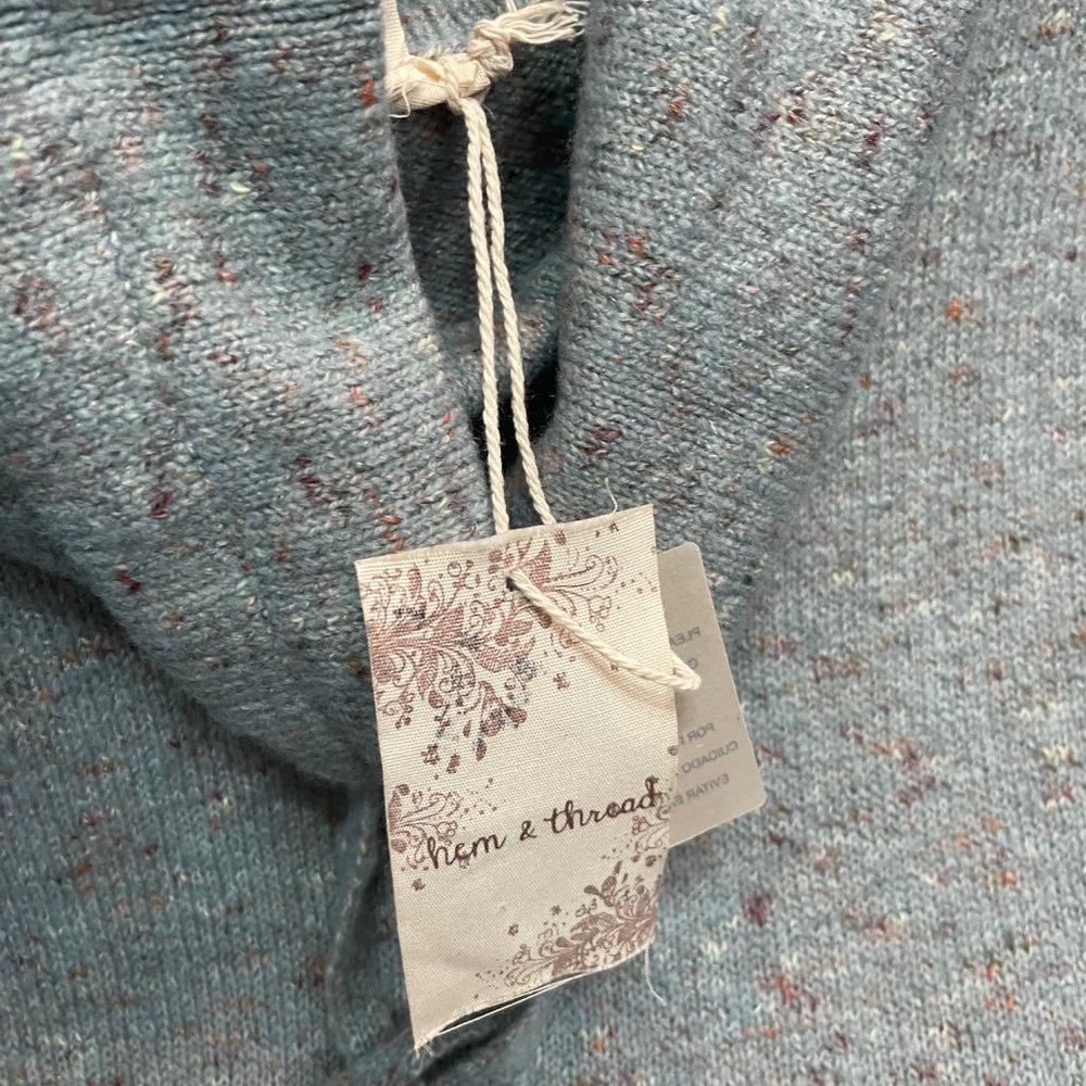 Hem & Thread - Picture 4 of 5